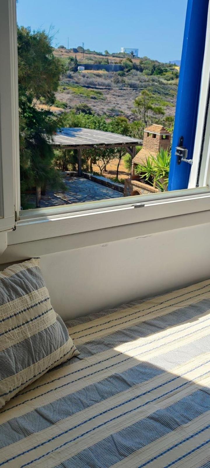 Syros Apartments Suites Chryssonisos Kini エクステリア 写真
