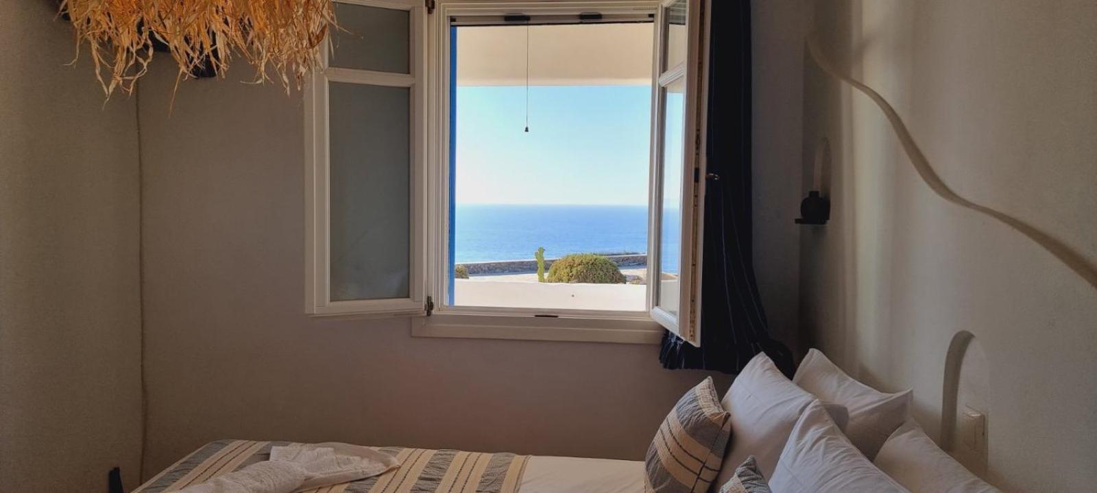 Syros Apartments Suites Chryssonisos Kini エクステリア 写真
