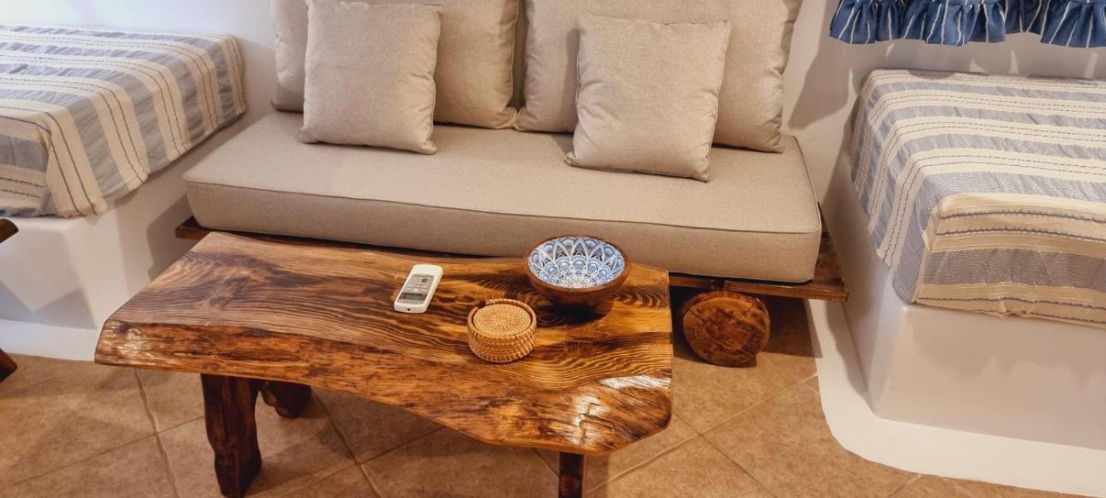 Syros Apartments Suites Chryssonisos Kini エクステリア 写真