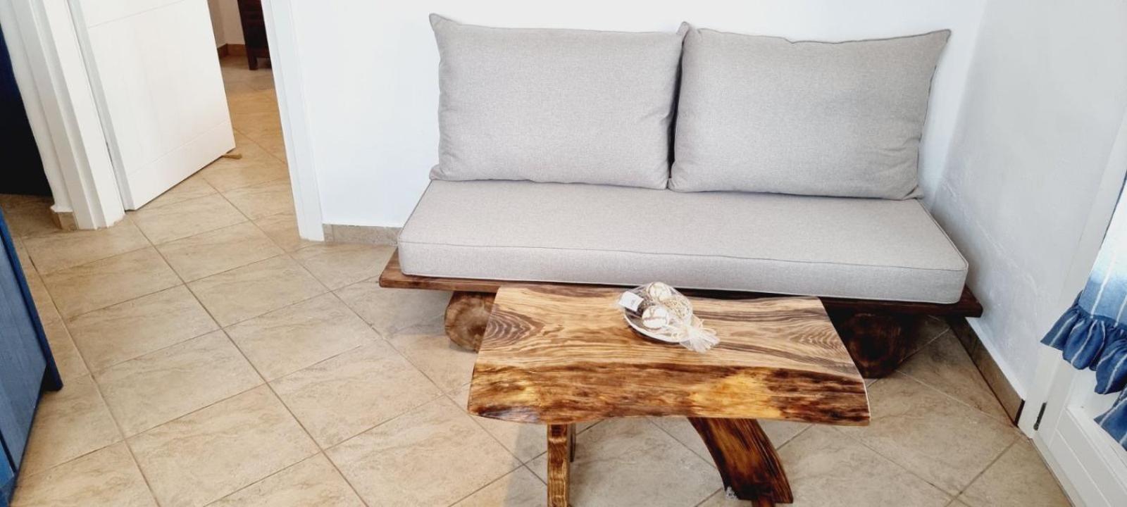 Syros Apartments Suites Chryssonisos Kini エクステリア 写真